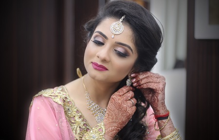 jawed habib lucknow best engagement makeup artist in lucknow